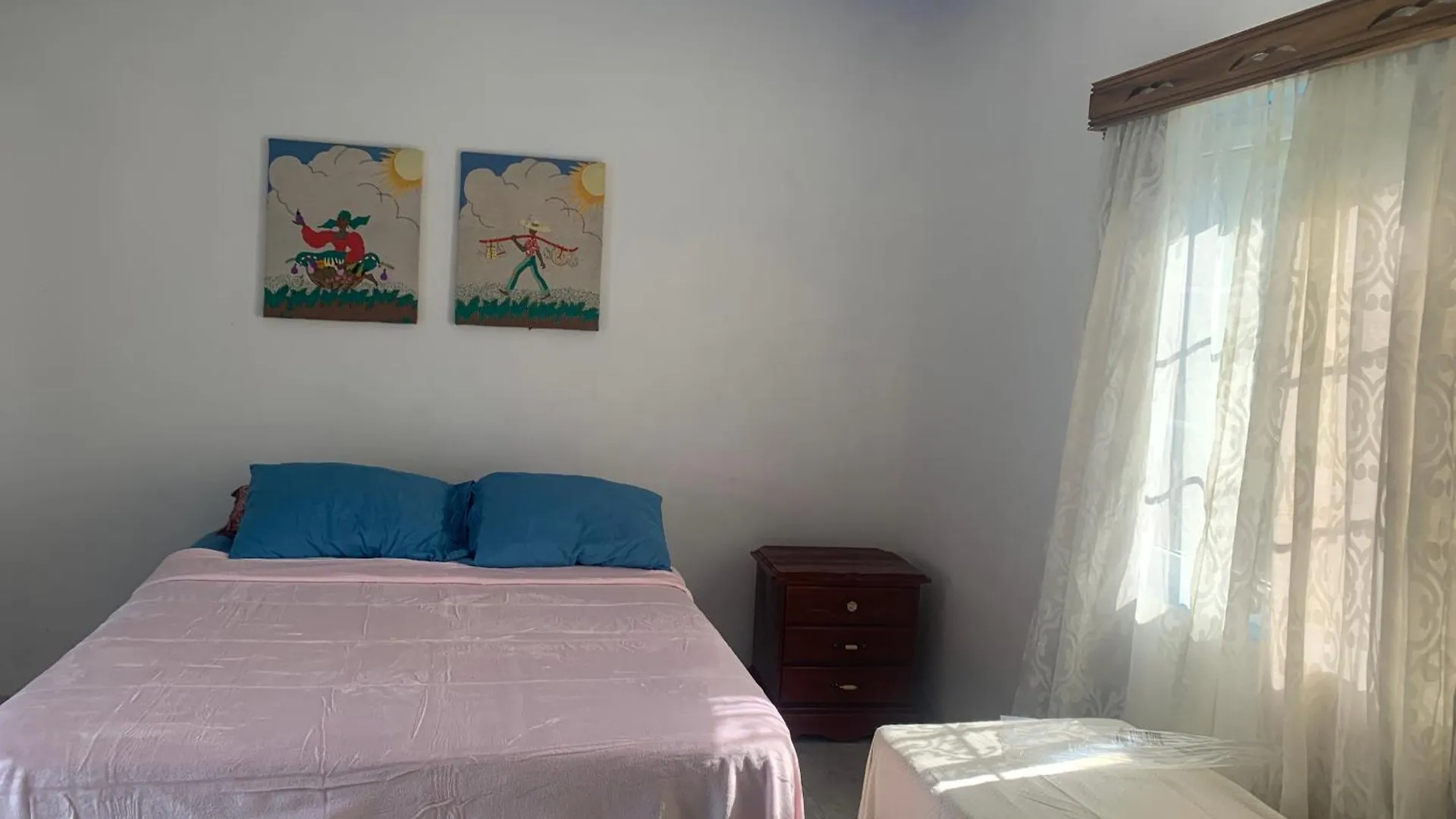 Robin Hood Guest House Port Antonio